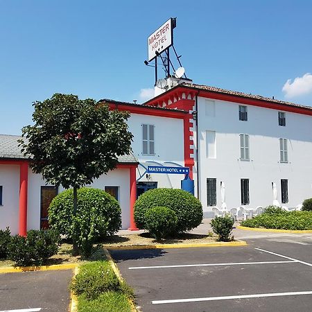 Master Hotel Castelvetro Piacentino Екстер'єр фото