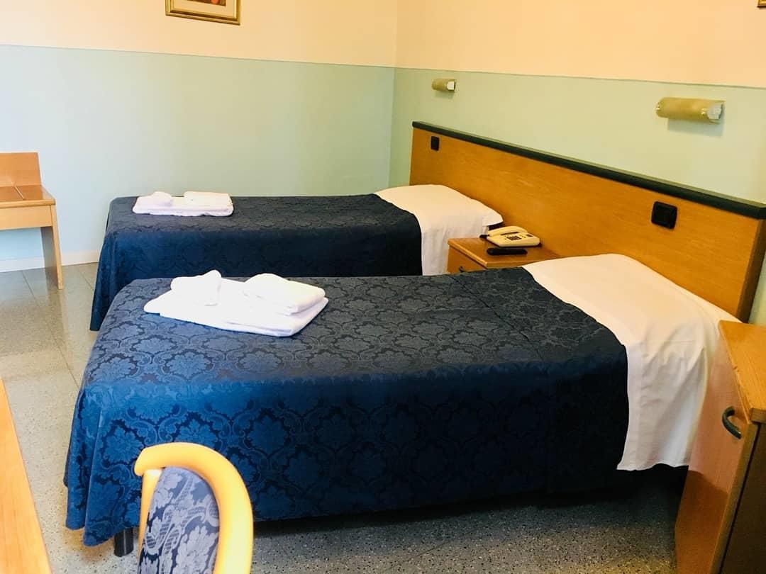Master Hotel Castelvetro Piacentino Екстер'єр фото